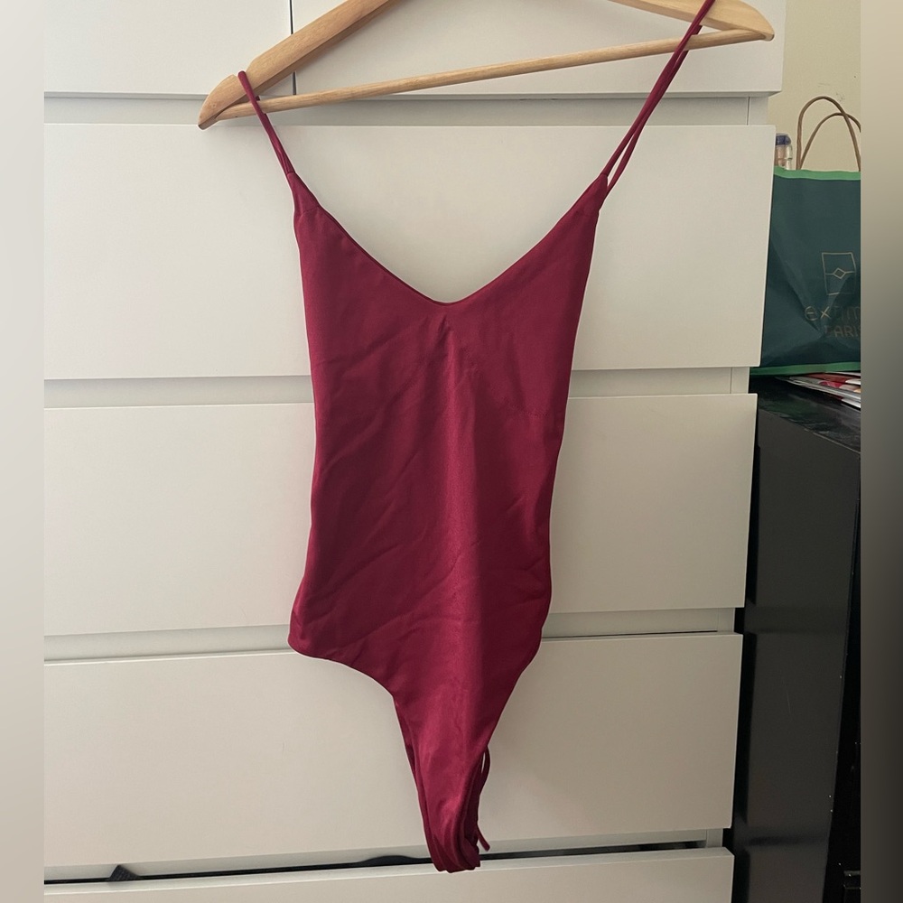 RED TIE ONEPIECE